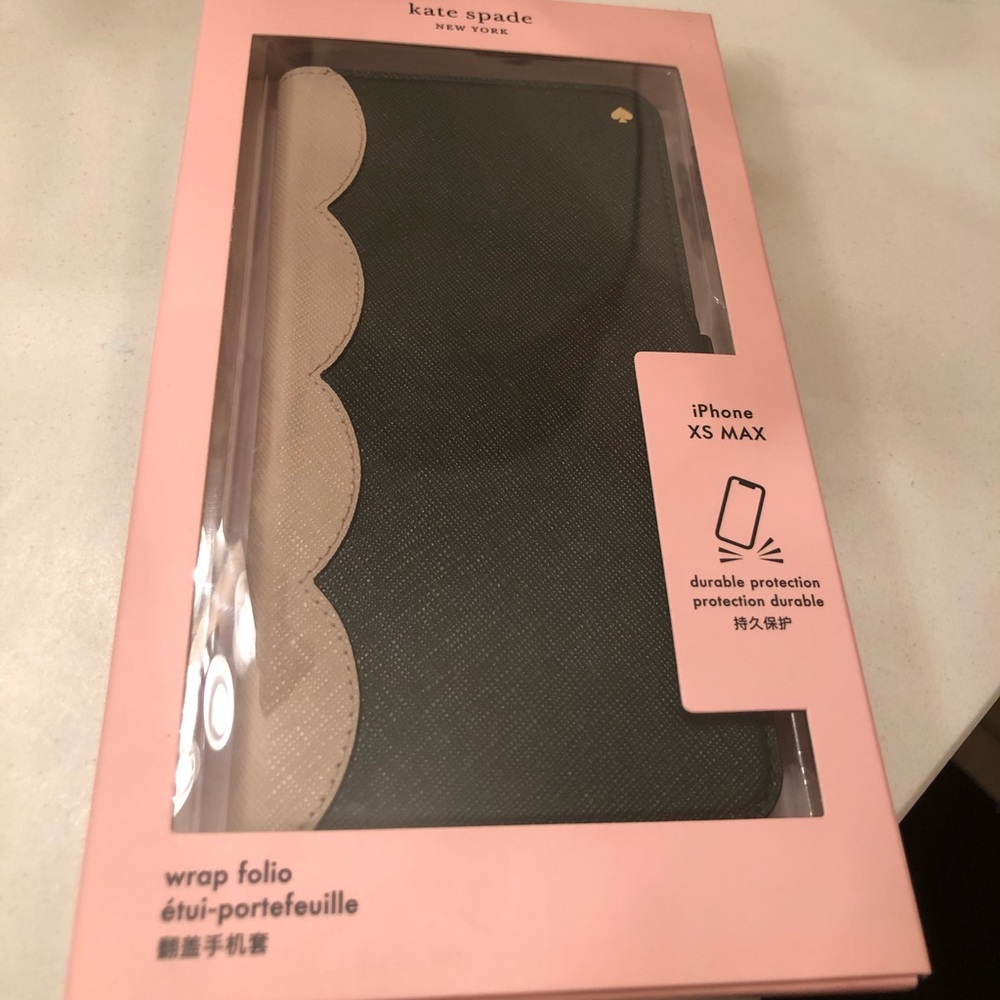 Brand new Kate spade phone wallet case!